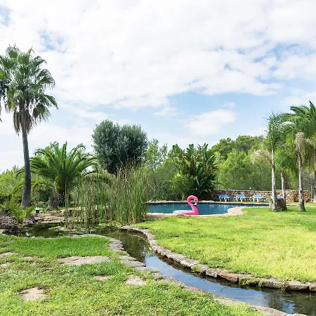 Luxurious With Gorgeous Pool In Santa Eulària des Riu