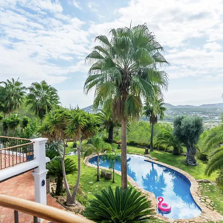 Luxurious With Gorgeous Pool In Santa Eulària des Riu