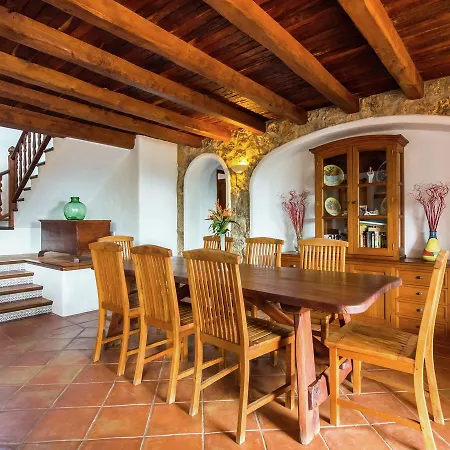 Luxurious With Gorgeous Pool In *